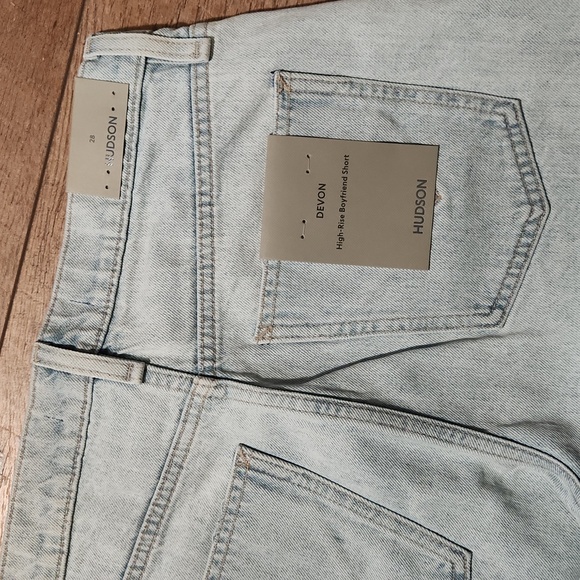 Hudson Jeans Devon Colorblocked Denim Shorts - Picture 7 of 12